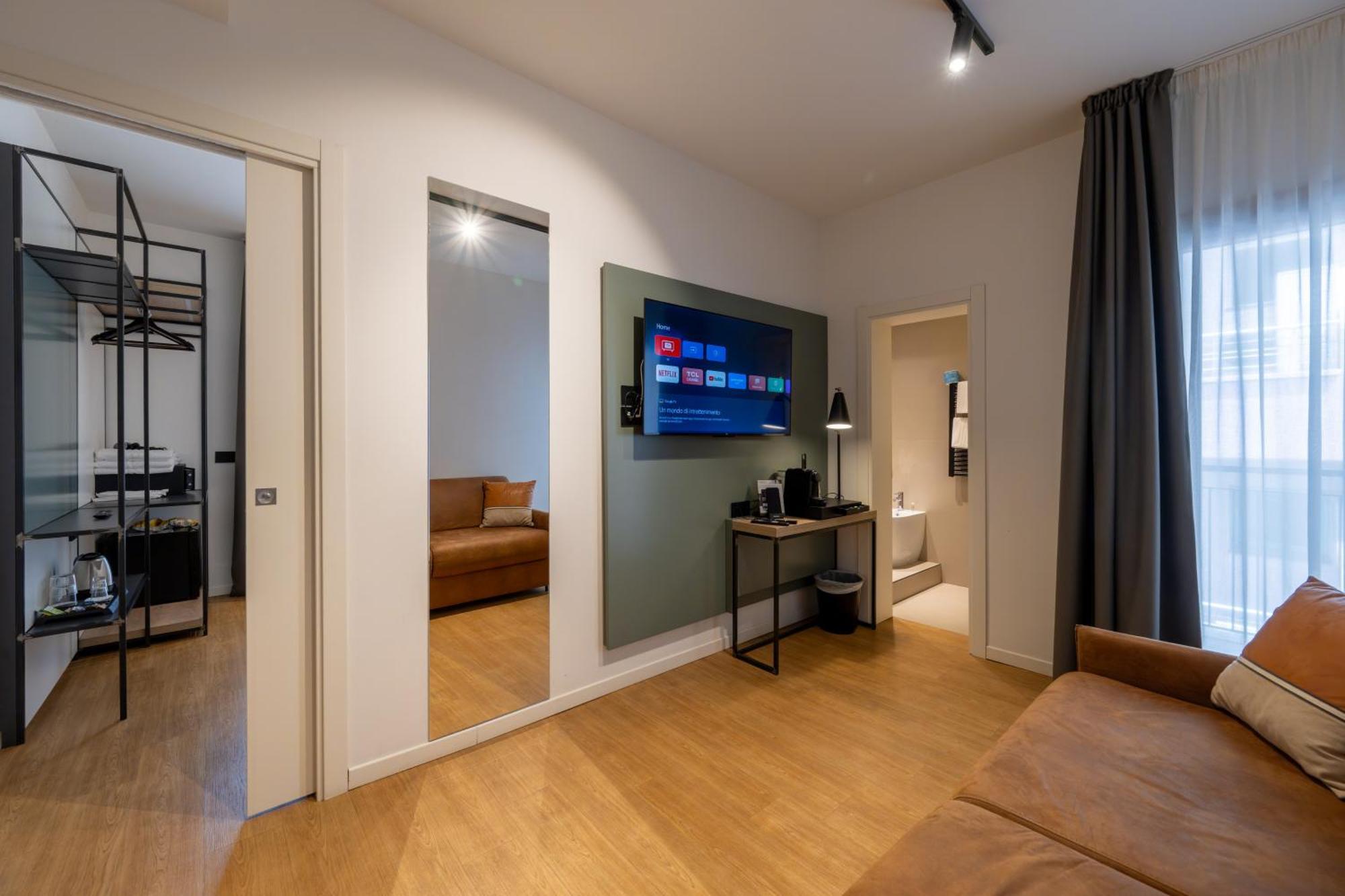 Meg Lifestyle Hotel & Apartaments Риччоне Экстерьер фото